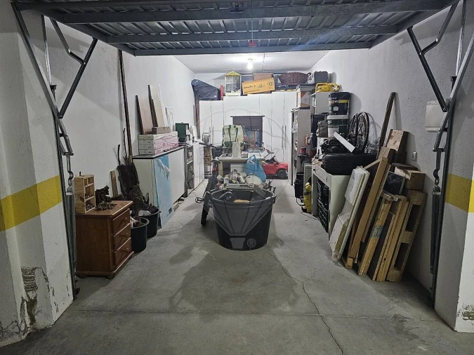 Apartamento T2 para Venda em Igreja Nova e Cheleiros Foto 18