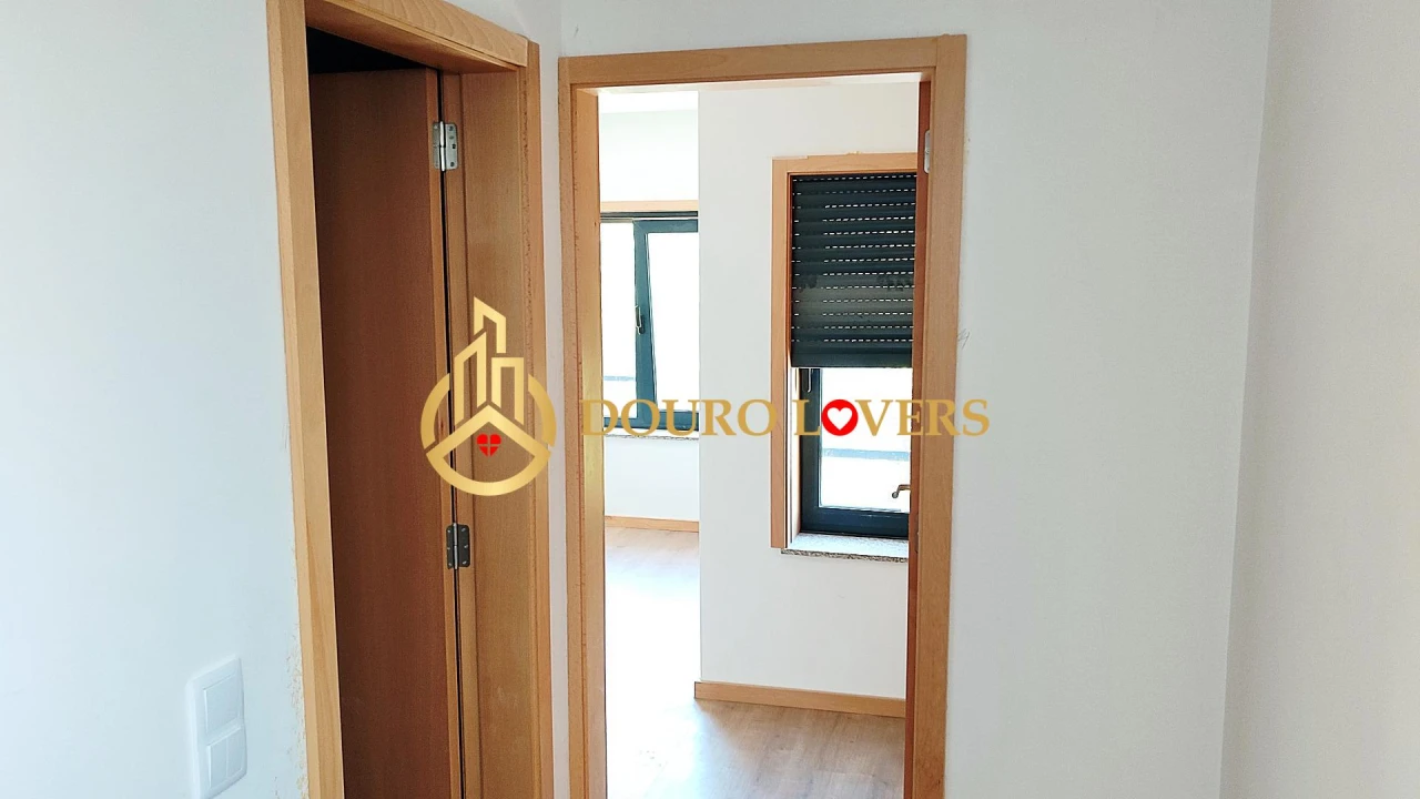 Moradia T3 para Venda em Mafamude e Vilar do Paraíso Foto 16