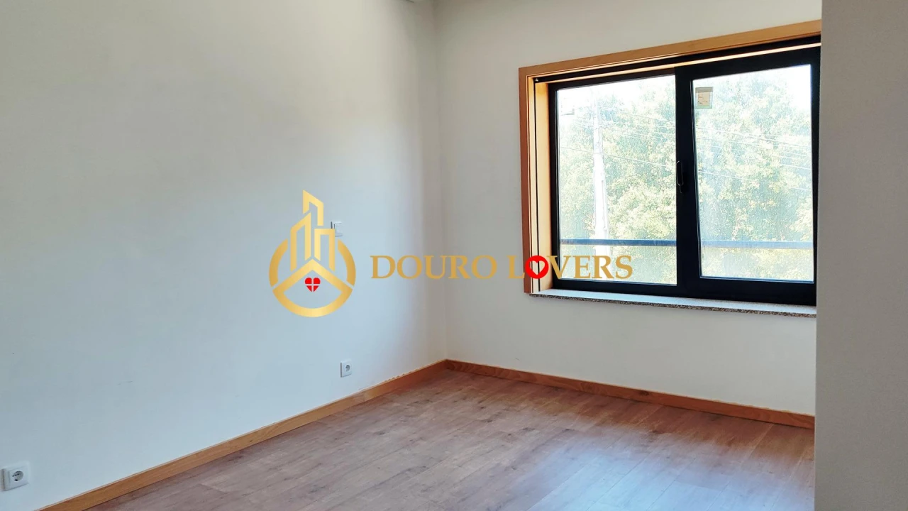 Moradia T3 para Venda em Mafamude e Vilar do Paraíso Foto 20