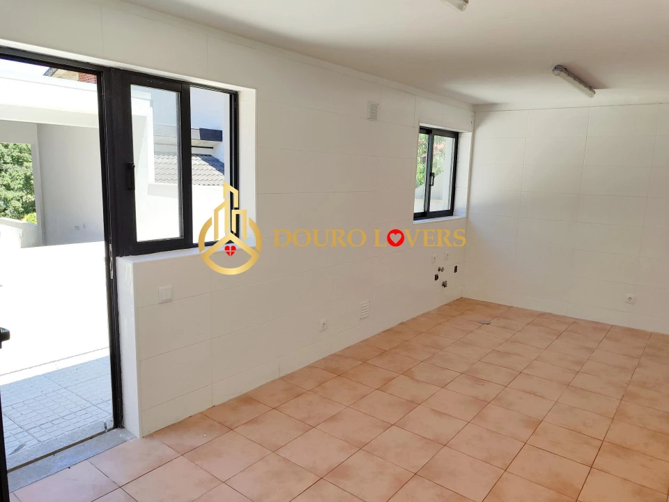 Moradia T3 para Venda em Mafamude e Vilar do Paraíso Foto 36