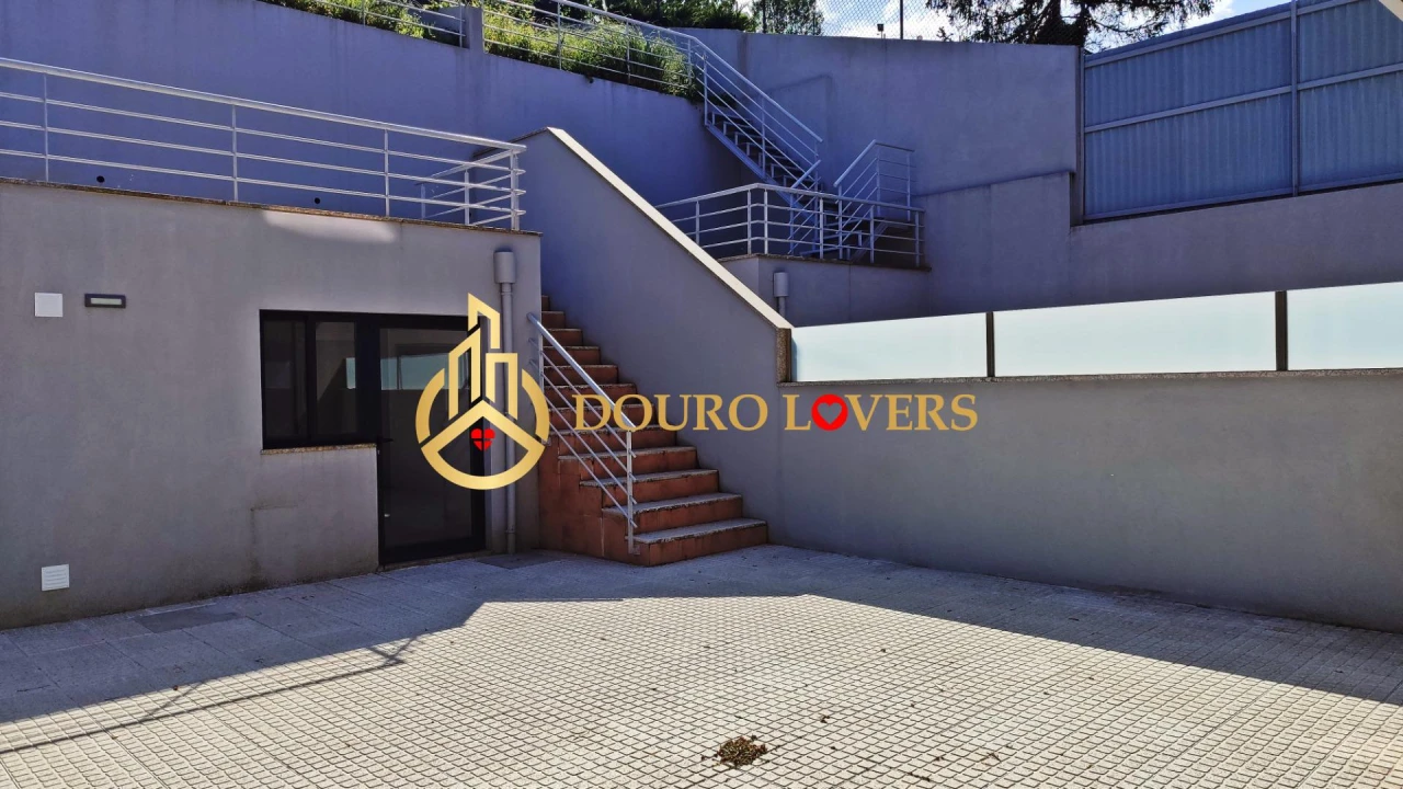 Moradia T3 para Venda em Mafamude e Vilar do Paraíso Foto 4