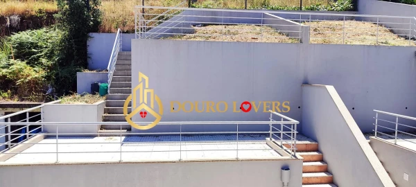 Moradia T3 para Venda em Mafamude e Vilar do Paraíso