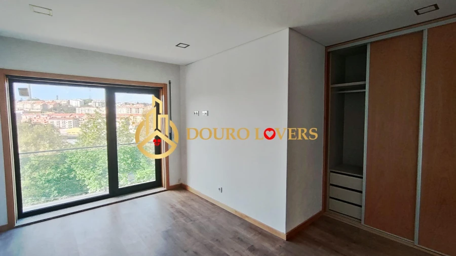 Moradia T3 para Venda em Mafamude e Vilar do Paraíso Foto 15