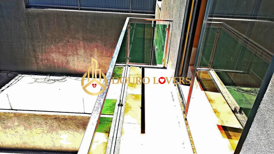 Moradia T3 para Venda em Mafamude e Vilar do Paraíso Foto 27