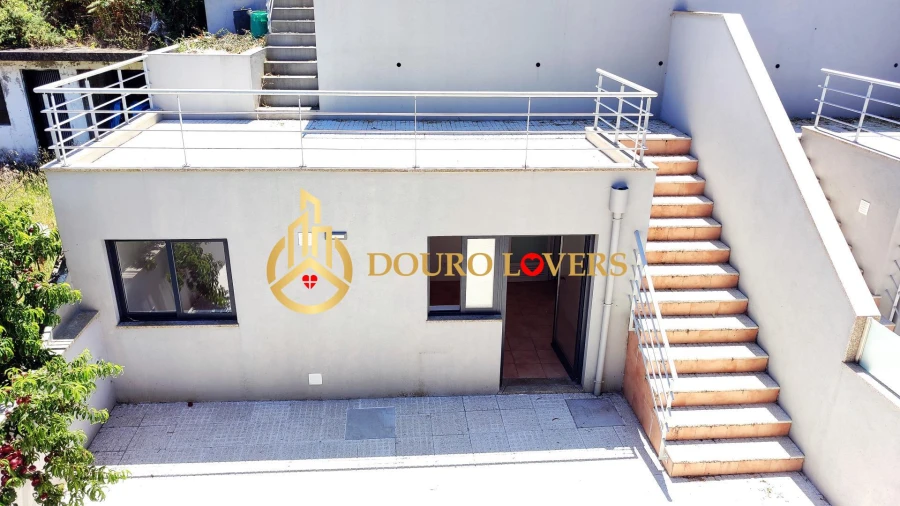 Moradia T3 para Venda em Mafamude e Vilar do Paraíso Foto 28