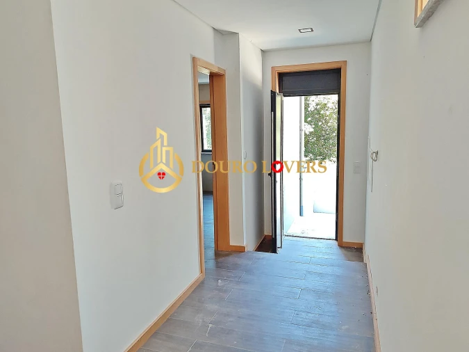 Moradia T3 para Venda em Mafamude e Vilar do Paraíso Foto 7