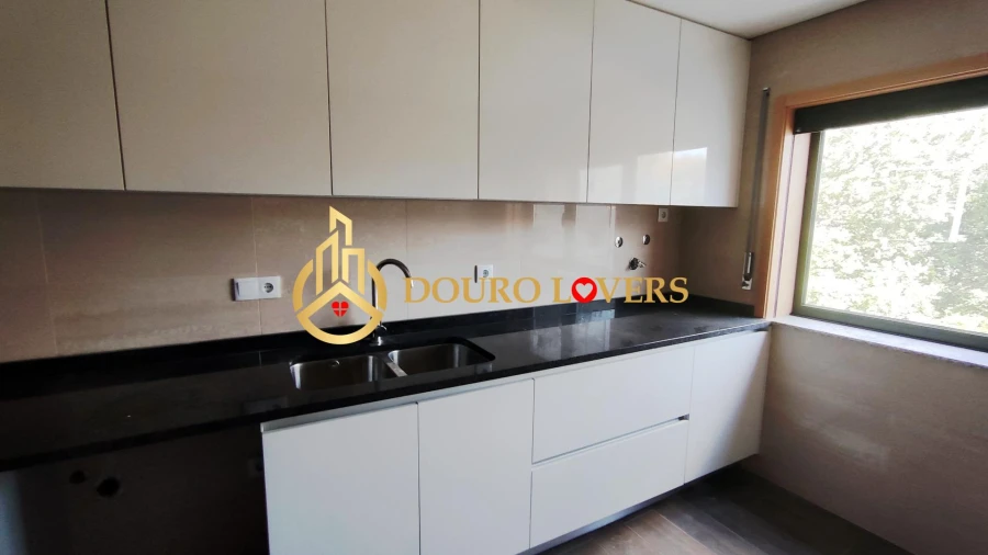 Moradia T3 para Venda em Mafamude e Vilar do Paraíso Foto 8