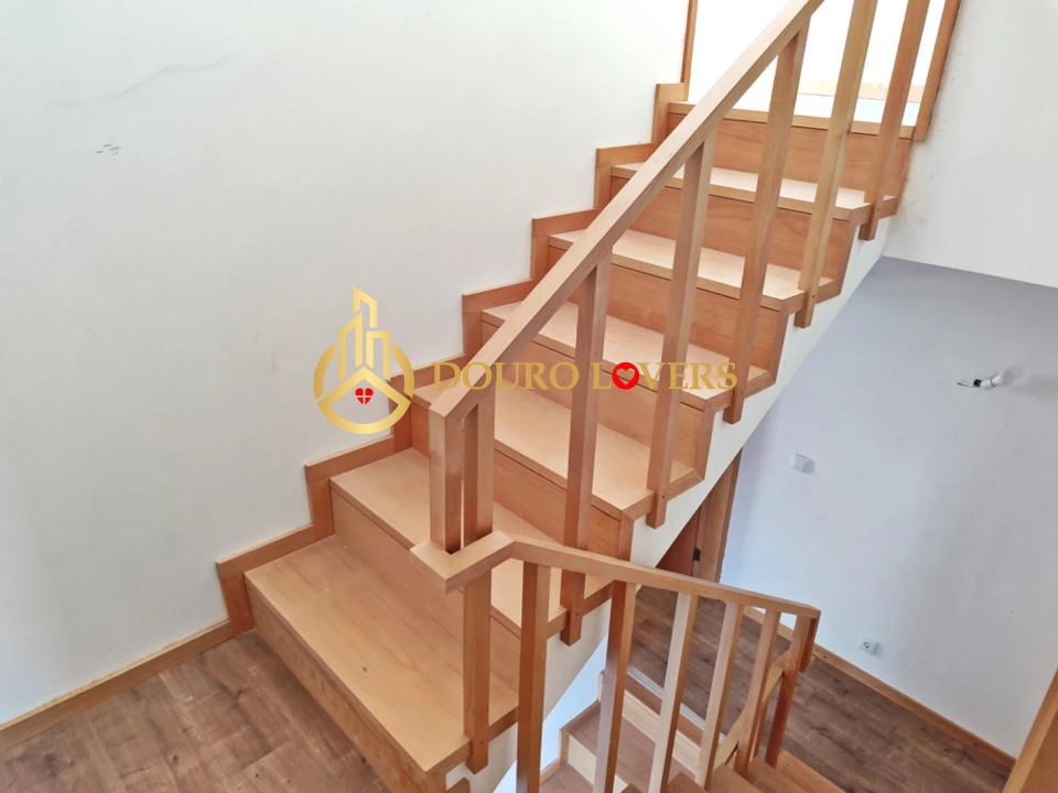 Moradia T3 para Venda em Mafamude e Vilar do Paraíso Foto 15