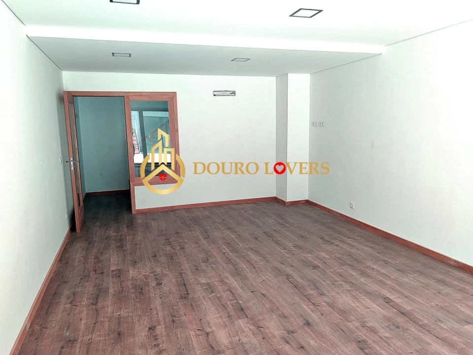 Moradia T3 para Venda em Mafamude e Vilar do Paraíso Foto 17