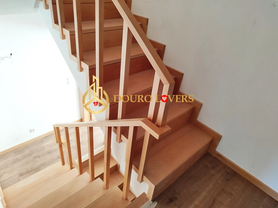 Moradia T3 para Venda em Mafamude e Vilar do Paraíso Foto 23