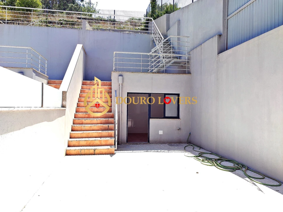 Moradia T3 para Venda em Mafamude e Vilar do Paraíso Foto 3