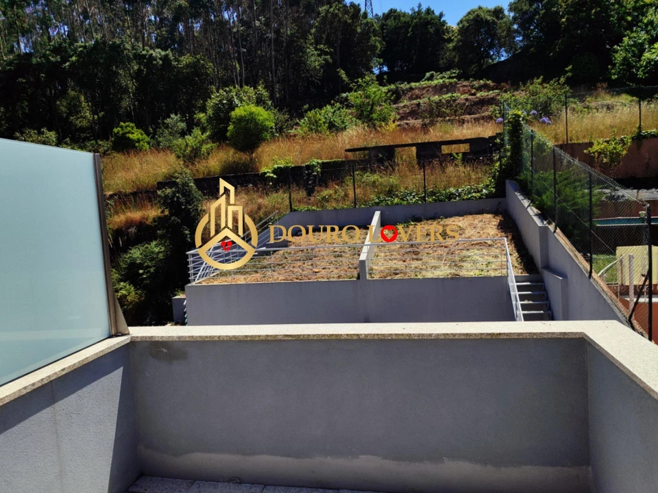 Moradia T3 para Venda em Mafamude e Vilar do Paraíso Foto 36