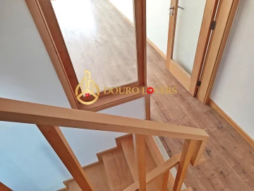 Moradia T3 para Venda em Mafamude e Vilar do Paraíso