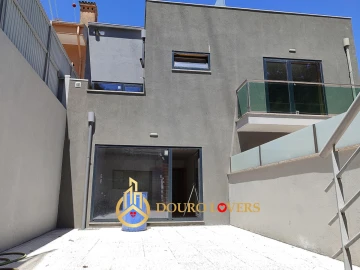 Moradia T3 para Venda em Mafamude e Vilar do Paraíso
