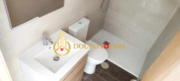 Moradia T3 para Venda em Mafamude e Vilar do Paraíso