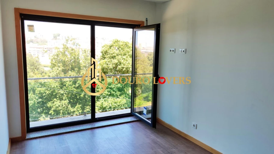 Moradia T3 para Venda em Mafamude e Vilar do Paraíso Foto 10