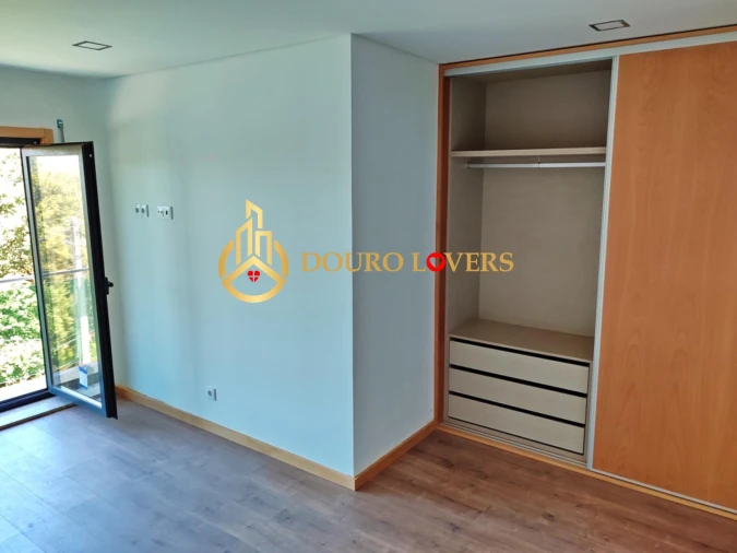 Moradia T3 para Venda em Mafamude e Vilar do Paraíso Foto 11