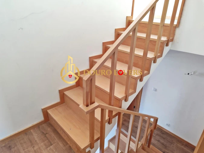 Moradia T3 para Venda em Mafamude e Vilar do Paraíso Foto 15