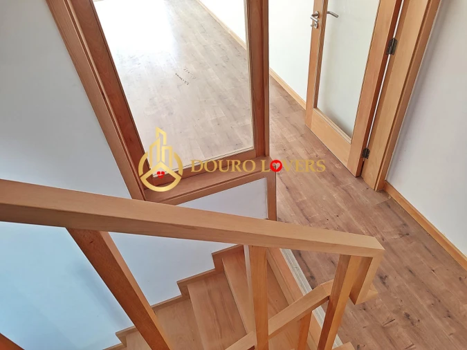 Moradia T3 para Venda em Mafamude e Vilar do Paraíso Foto 16