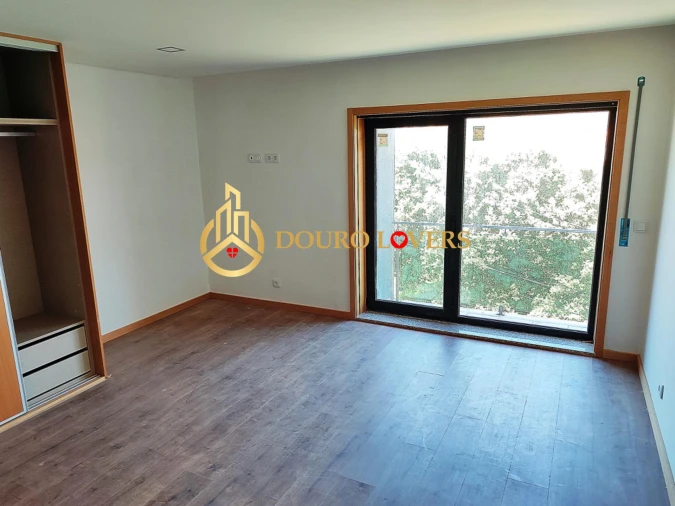 Moradia T3 para Venda em Mafamude e Vilar do Paraíso Foto 28