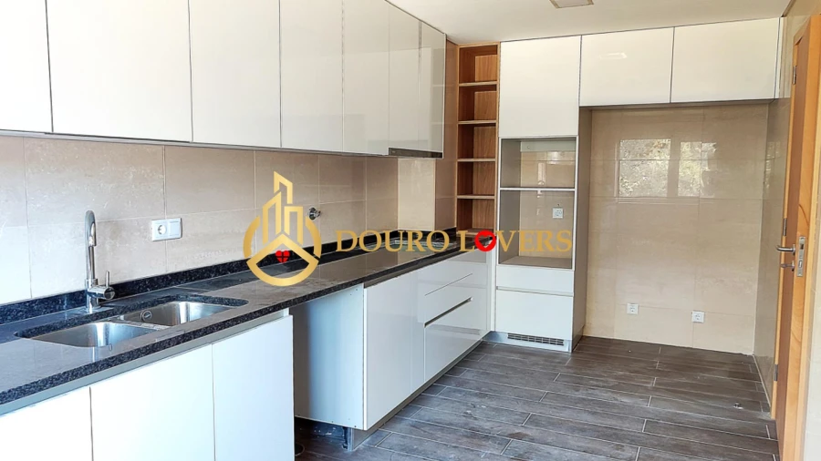 Moradia T3 para Venda em Mafamude e Vilar do Paraíso Foto 7