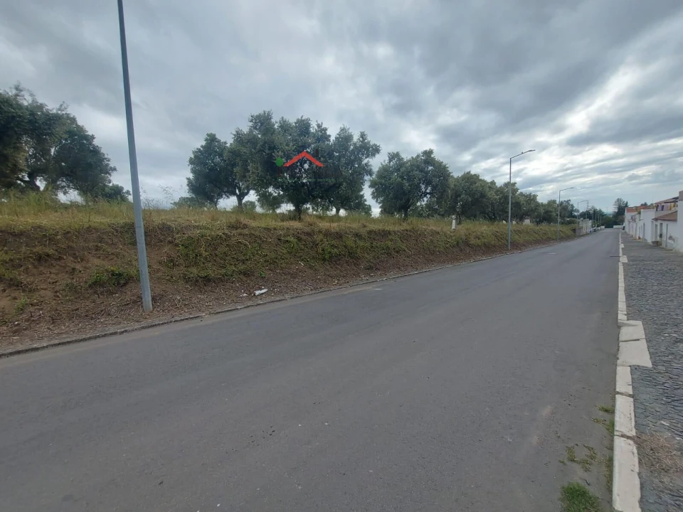 Terreno para Venda em Ferreira do Alentejo e Canhestros Foto 7