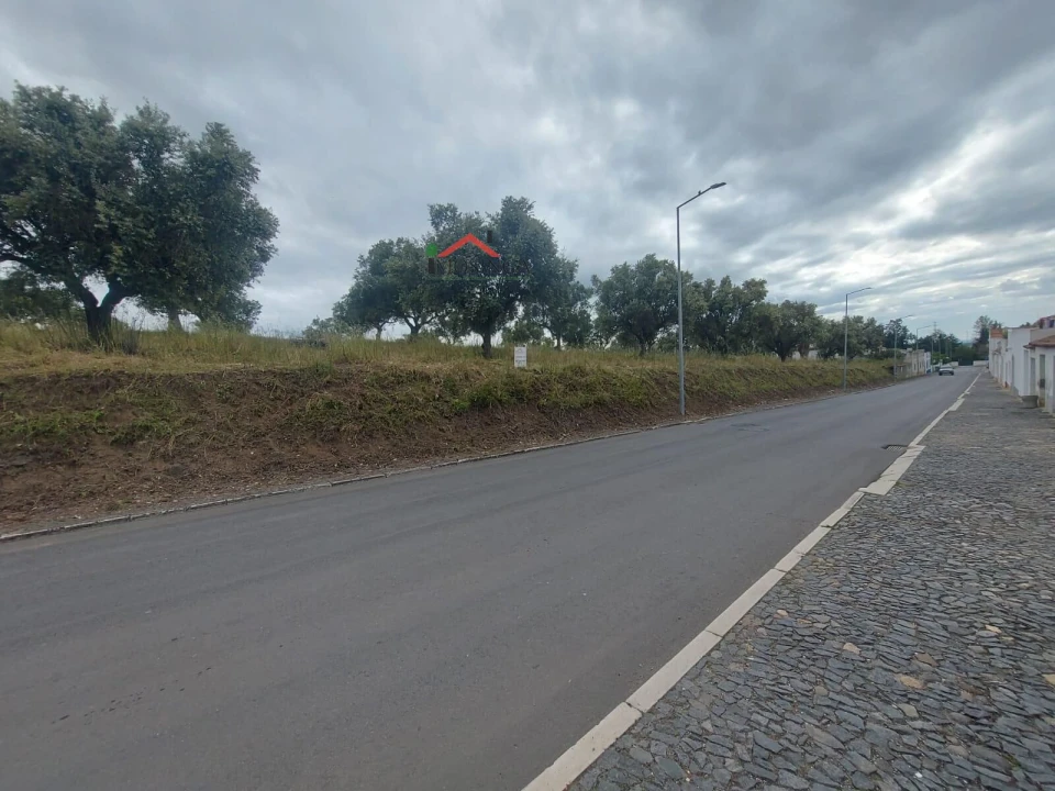 Terreno para Venda em Ferreira do Alentejo e Canhestros Foto 8