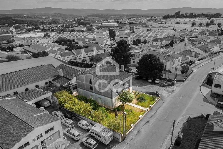 Moradia T4 para Venda em Estremoz (Santa Maria e Santo André) Foto 1