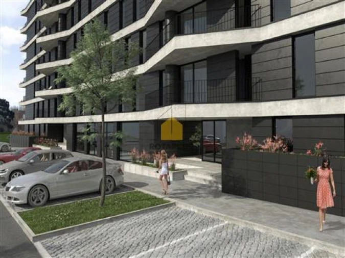 Loja para Venda em Ramalde Foto 3