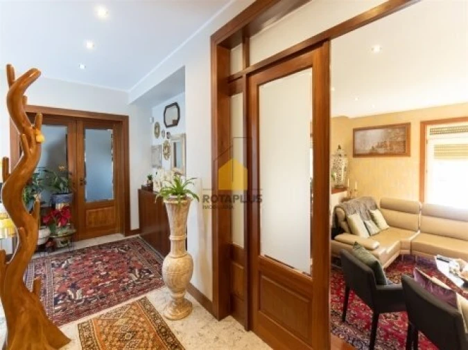 Moradia T5 para Venda em Modivas Foto 12