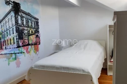 Moradia T17 para Venda em Campanhã