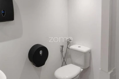 Moradia T17 para Venda em Campanhã