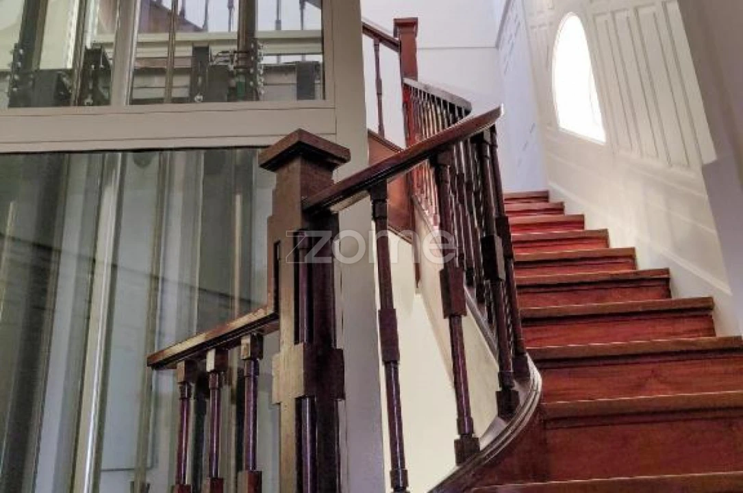 Moradia T17 para Venda em Campanhã Foto 26