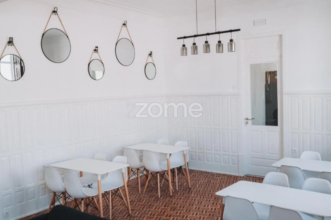 Moradia T17 para Venda em Campanhã Foto 30