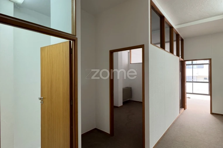 Negócio para Arrendamento em Bonfim Foto 8