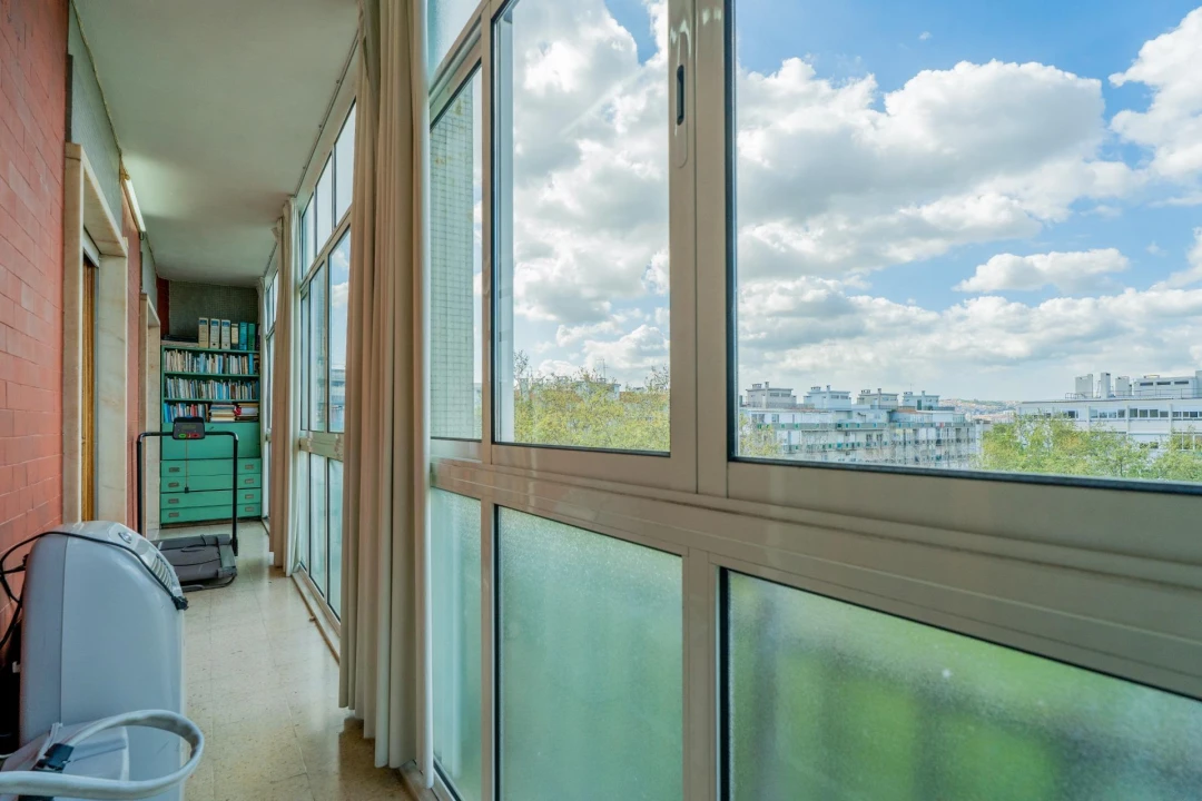 Apartamento T5 para Venda em Lumiar Foto 10