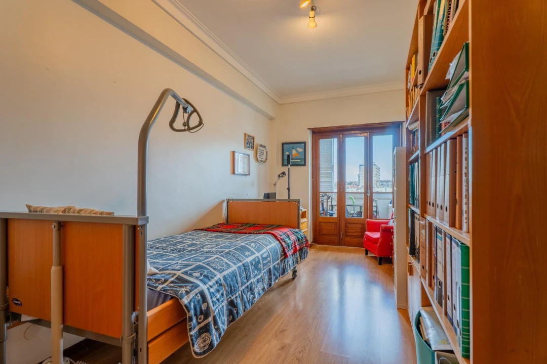 Apartamento T5 para Venda em Lumiar Foto 26