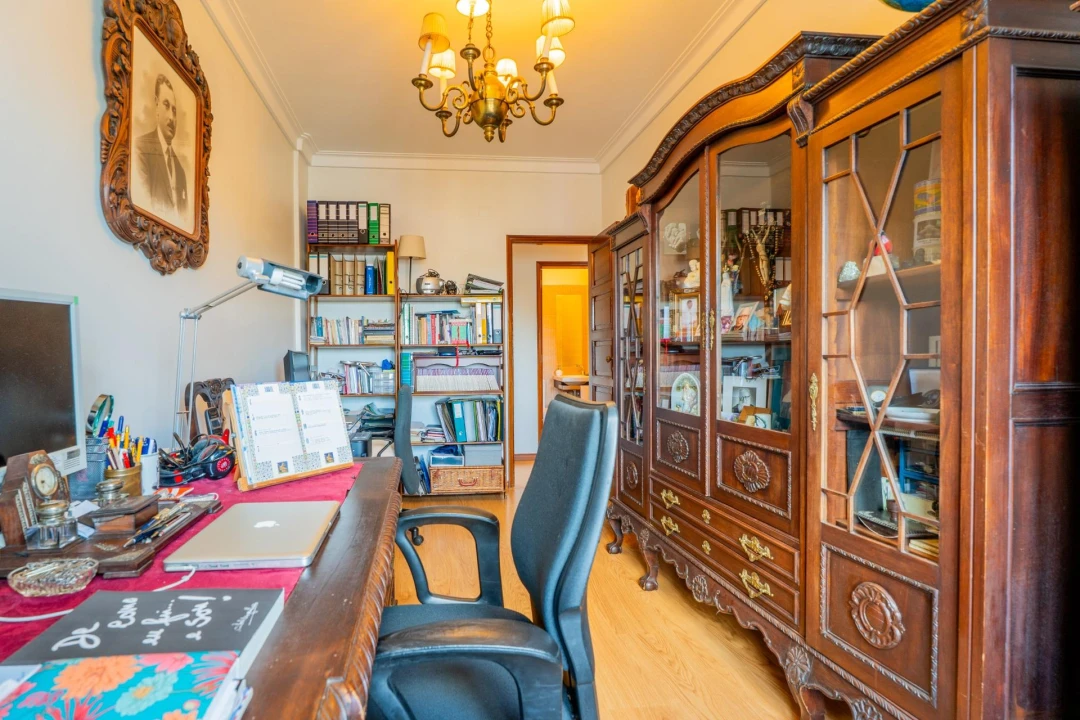 Apartamento T5 para Venda em Lumiar Foto 33