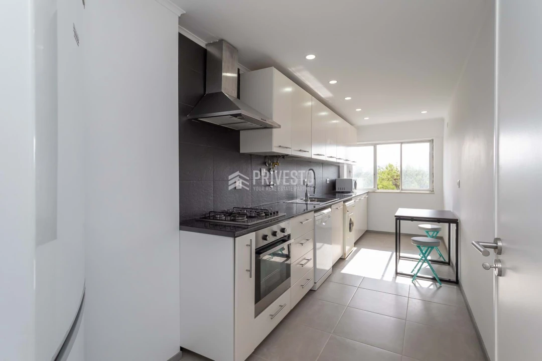 Apartamento T5 para Venda em Cascais e Estoril Foto 3