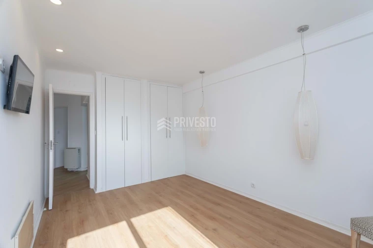 Apartamento T5 para Venda em Cascais e Estoril Foto 37