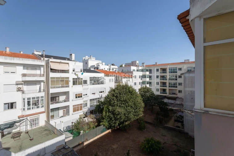 Apartamento T5 para Venda em Cascais e Estoril Foto 12