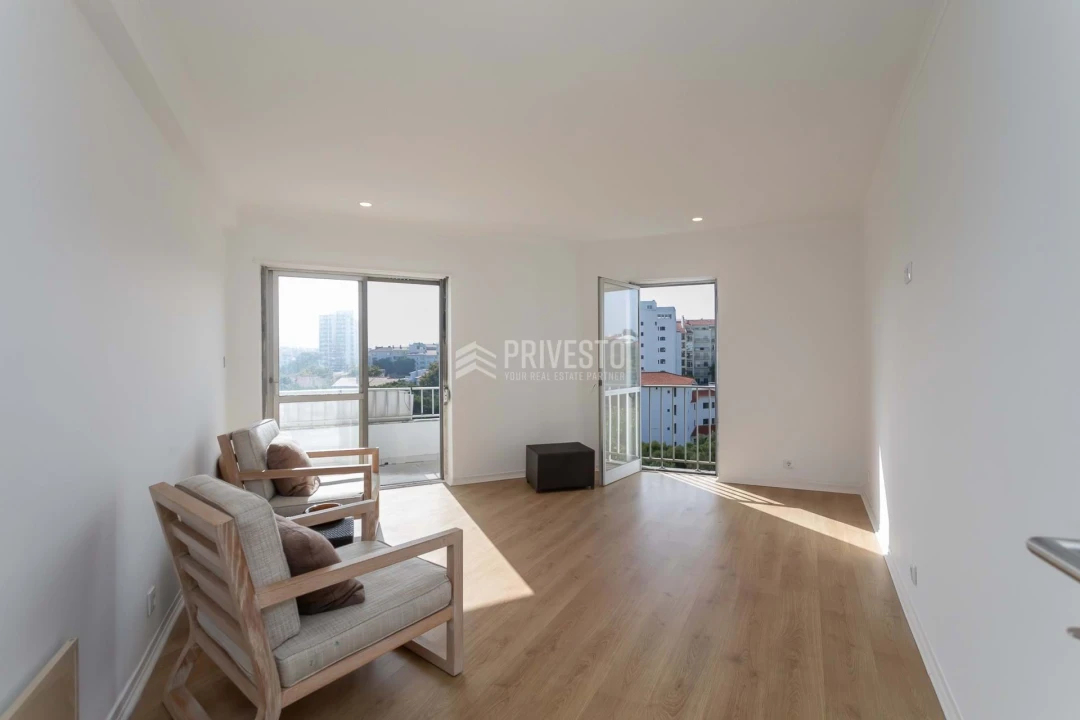 Apartamento T5 para Venda em Cascais e Estoril Foto 32