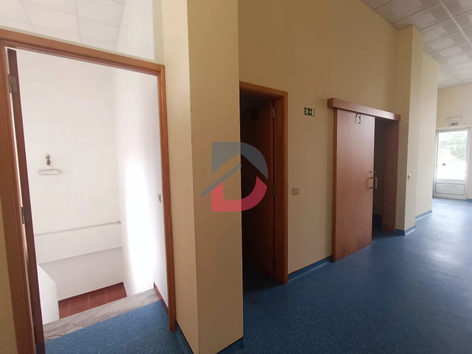 Loja para Venda em Castelo Branco Foto 3