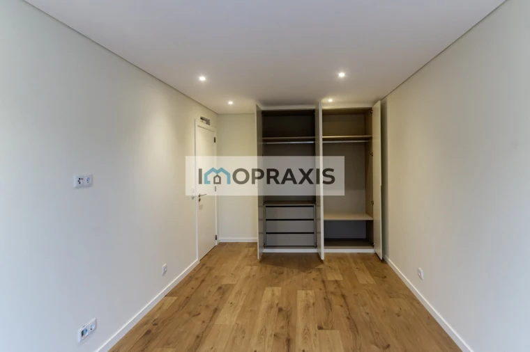 Apartamento T3 para Venda em Almeirim Foto 9