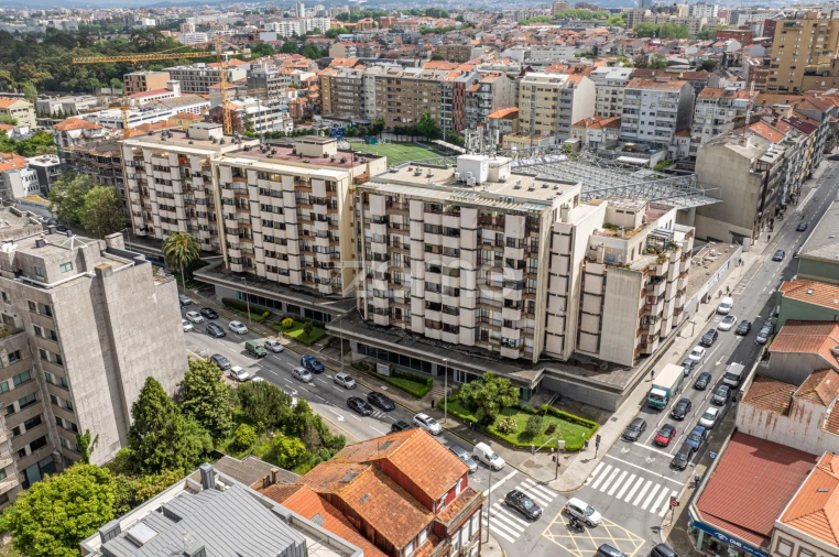 Apartamento T1 para Venda em Paranhos Foto 1