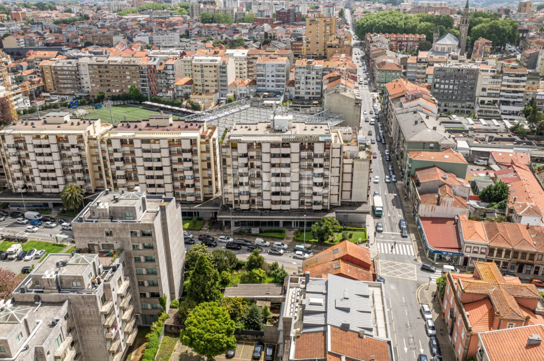 Apartamento T1 para Venda em Paranhos Foto 18