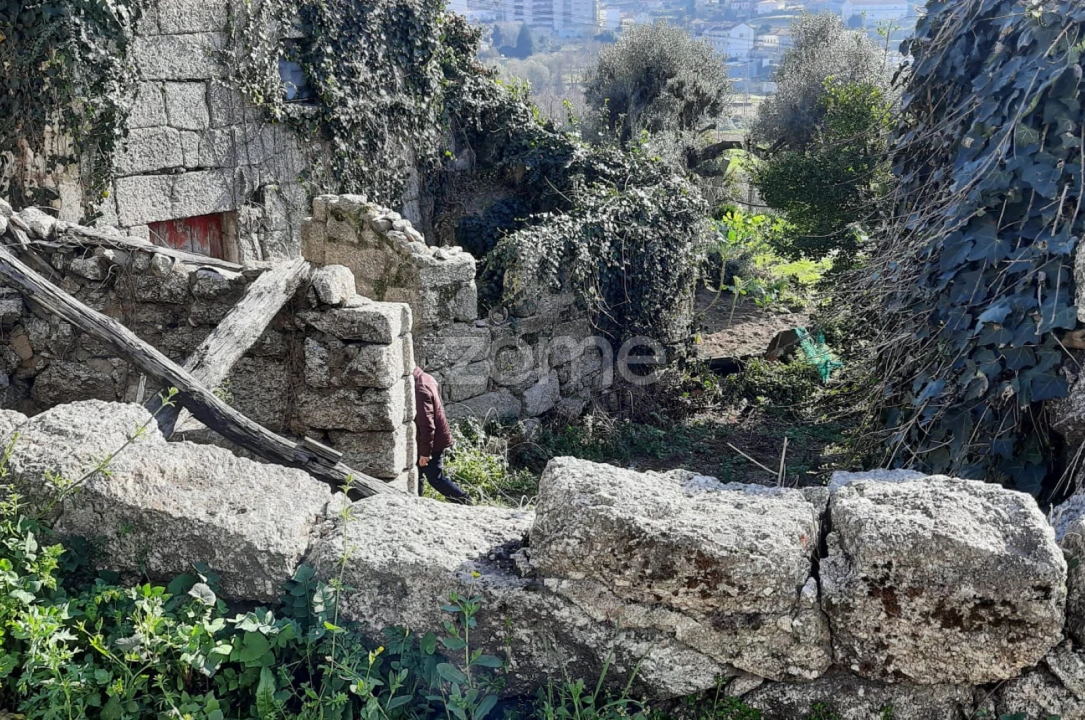 Moradia T2 para Venda em Lordelo Foto 16