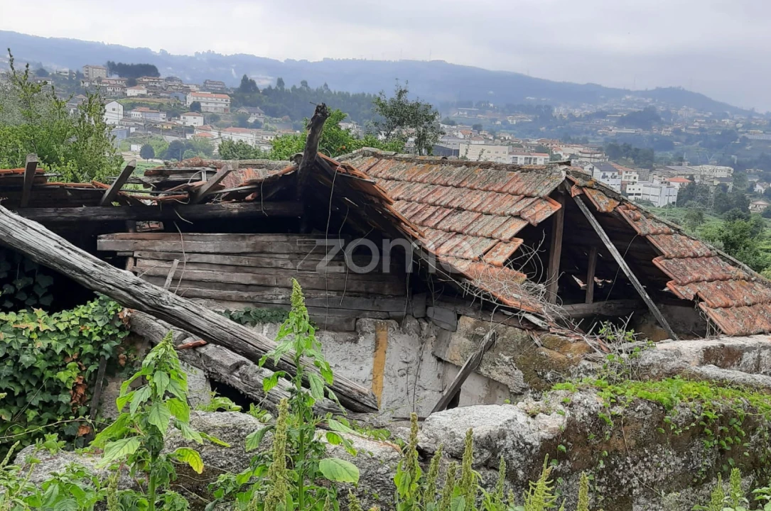 Moradia T2 para Venda em Lordelo Foto 7