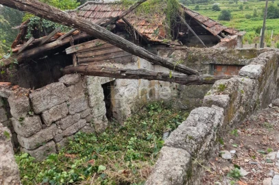 Moradia T2 para Venda em Lordelo