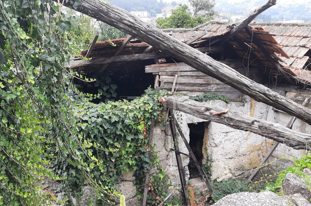 Moradia T2 para Venda em Lordelo Foto 8